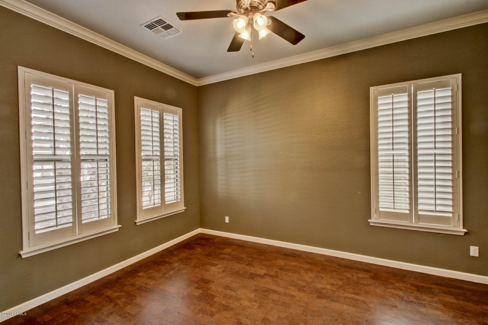 311 East Frances Lane Gilbert, AZ 85295 - Photo 3 of 43 Living Room