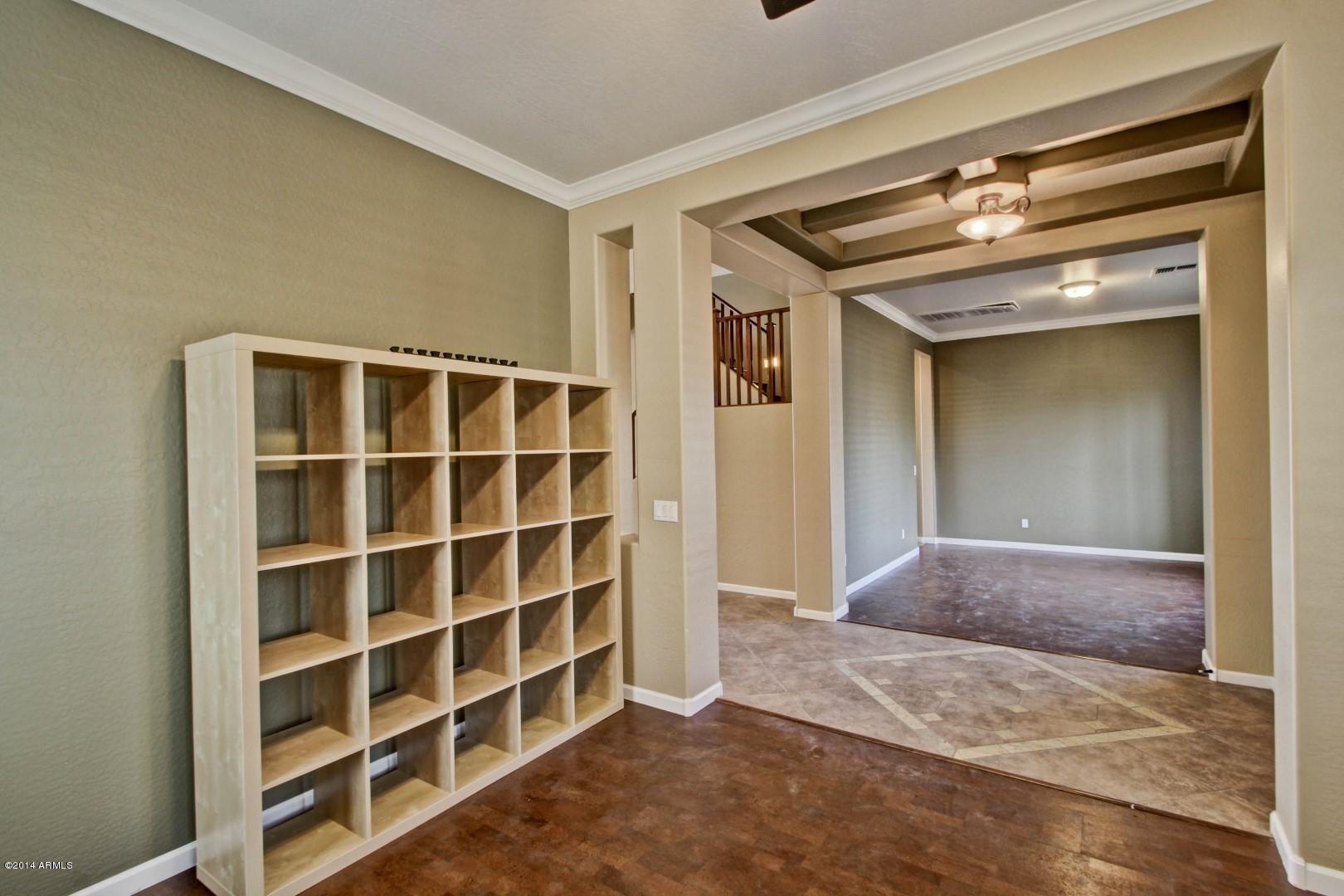 311 East Frances Lane Gilbert, AZ 85295 - Photo 4 of 43 Den