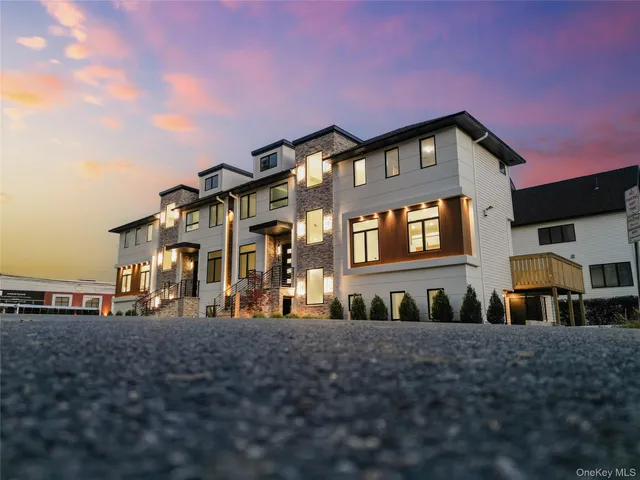 $1,799,000 | 20 Singer Avenue, Unit 202, Spring Valley, NY 10977