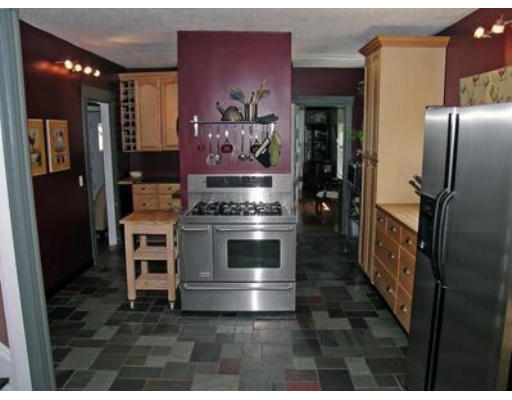 64 Wallingford Road Boston, MA 02135 - Photo 12 of 23 Gallery Image 12