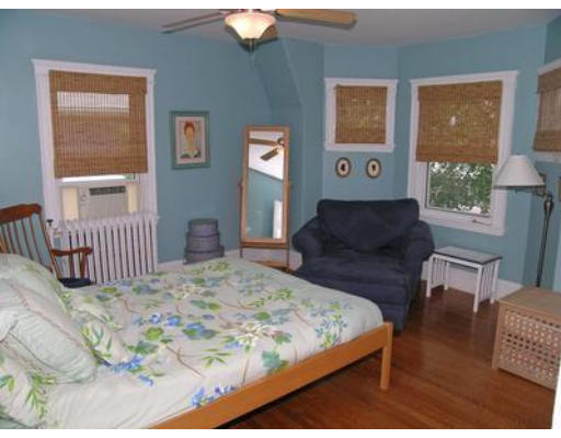 64 Wallingford Road Boston, MA 02135 - Photo 15 of 23 Gallery Image 15