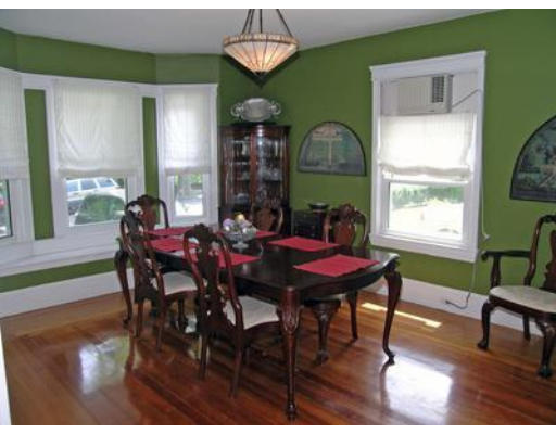 64 Wallingford Road Boston, MA 02135 - Photo 8 of 23 Gallery Image 8