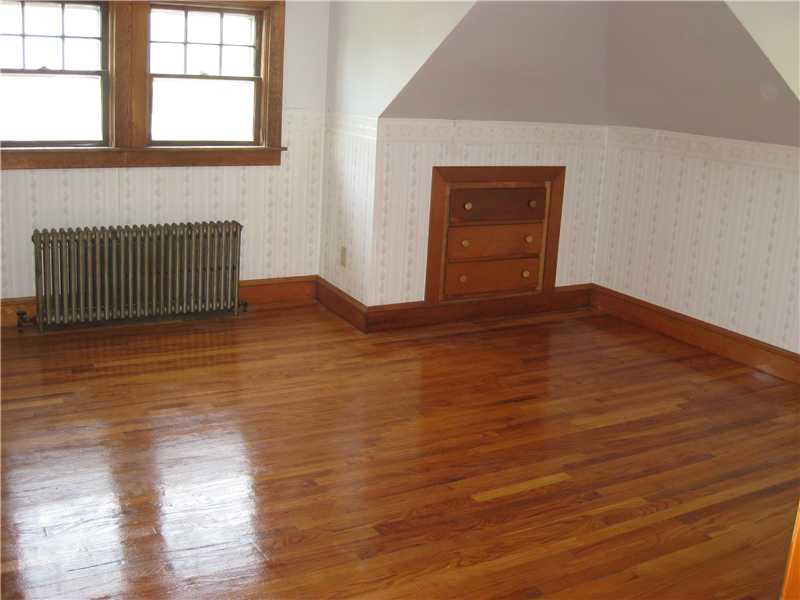 71 Bates Avenue Coventry, RI 02816 - Photo 10 of 22 Bedroom.