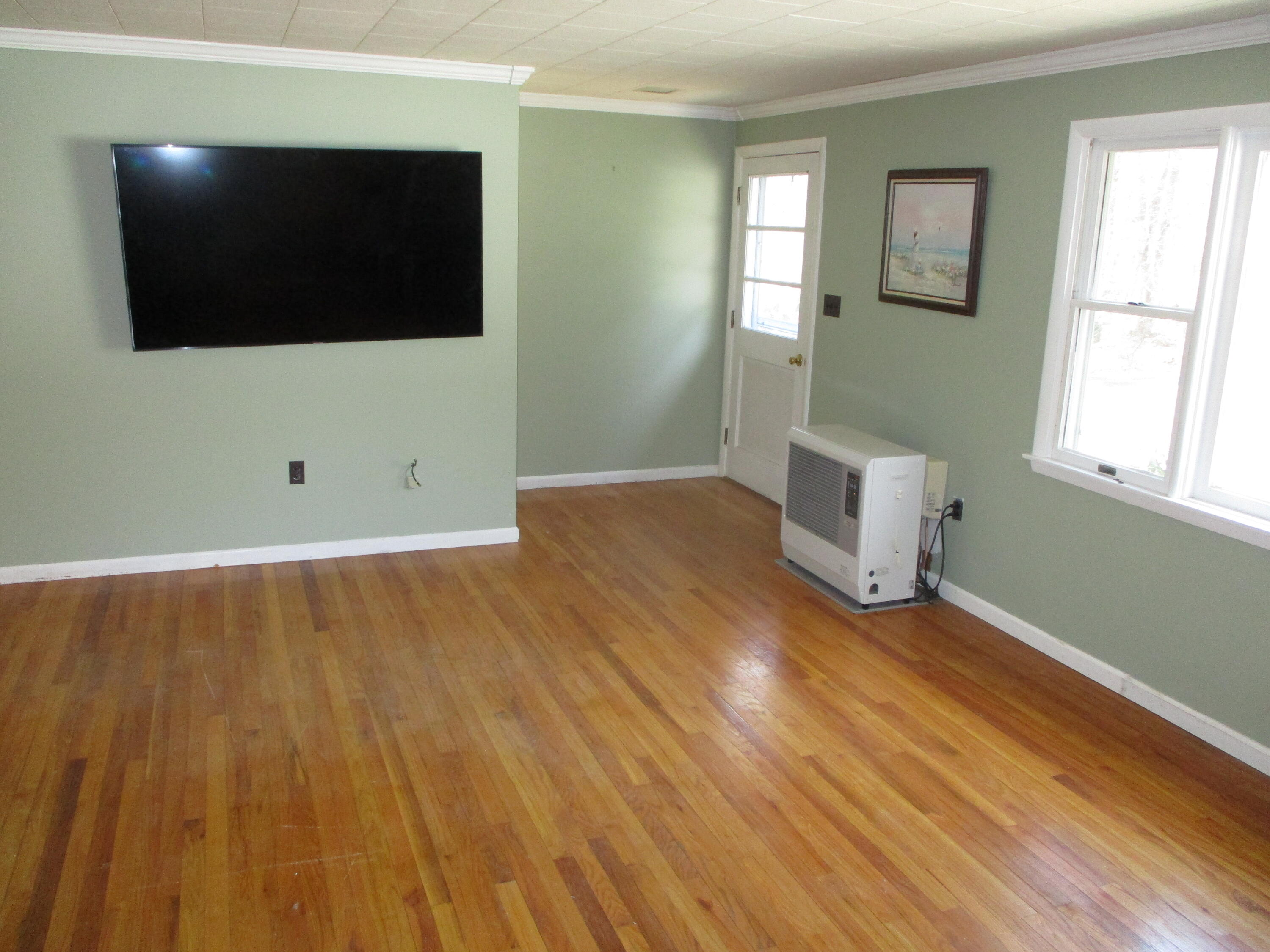 159 Burnham Road Bridgton, ME 04009 - Photo 12 of 25 Living Room