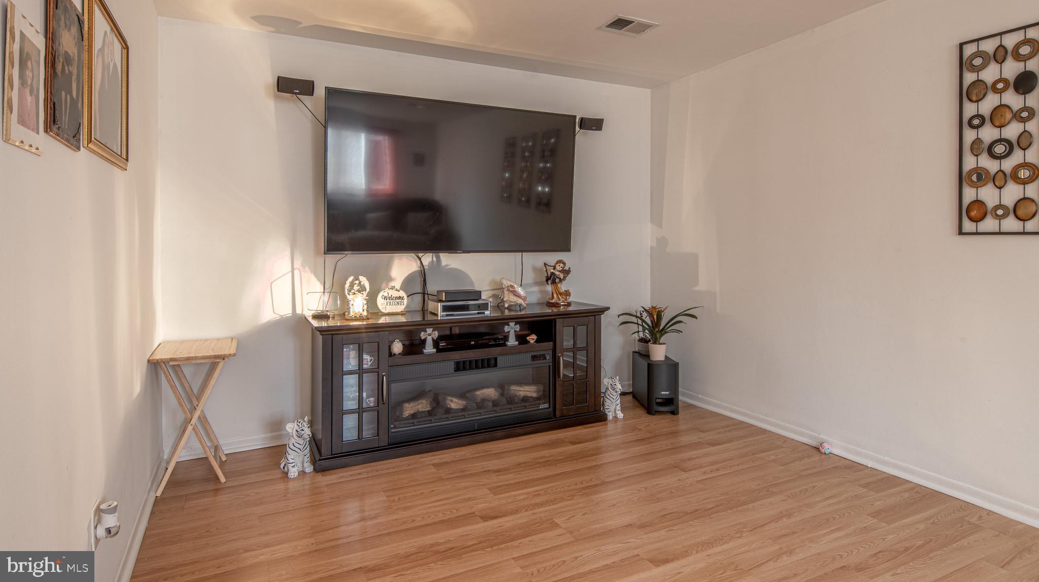 102 Mason Run Pine Hill, NJ 08021 - Photo 4 of 12