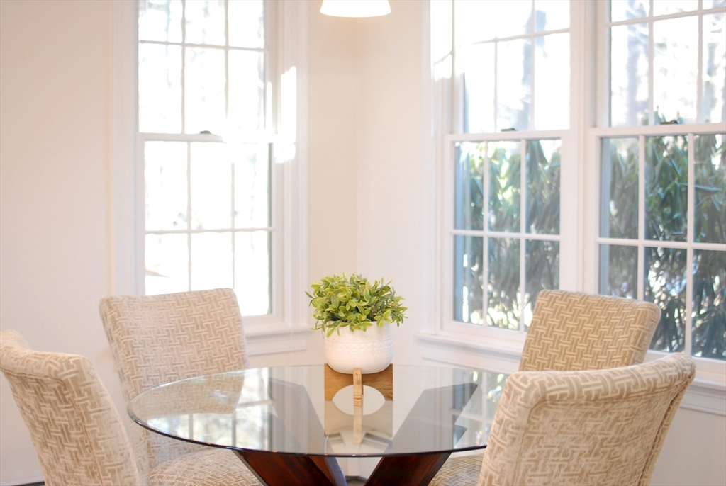 45 Kettle Hole Road Bolton, MA 01740 - Photo 12 of 34