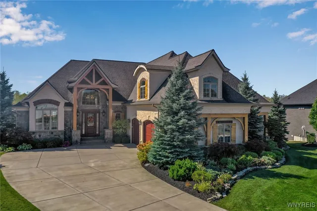 $2,125,000 | 9720 Silver Birch Court, Clarence, NY 14032