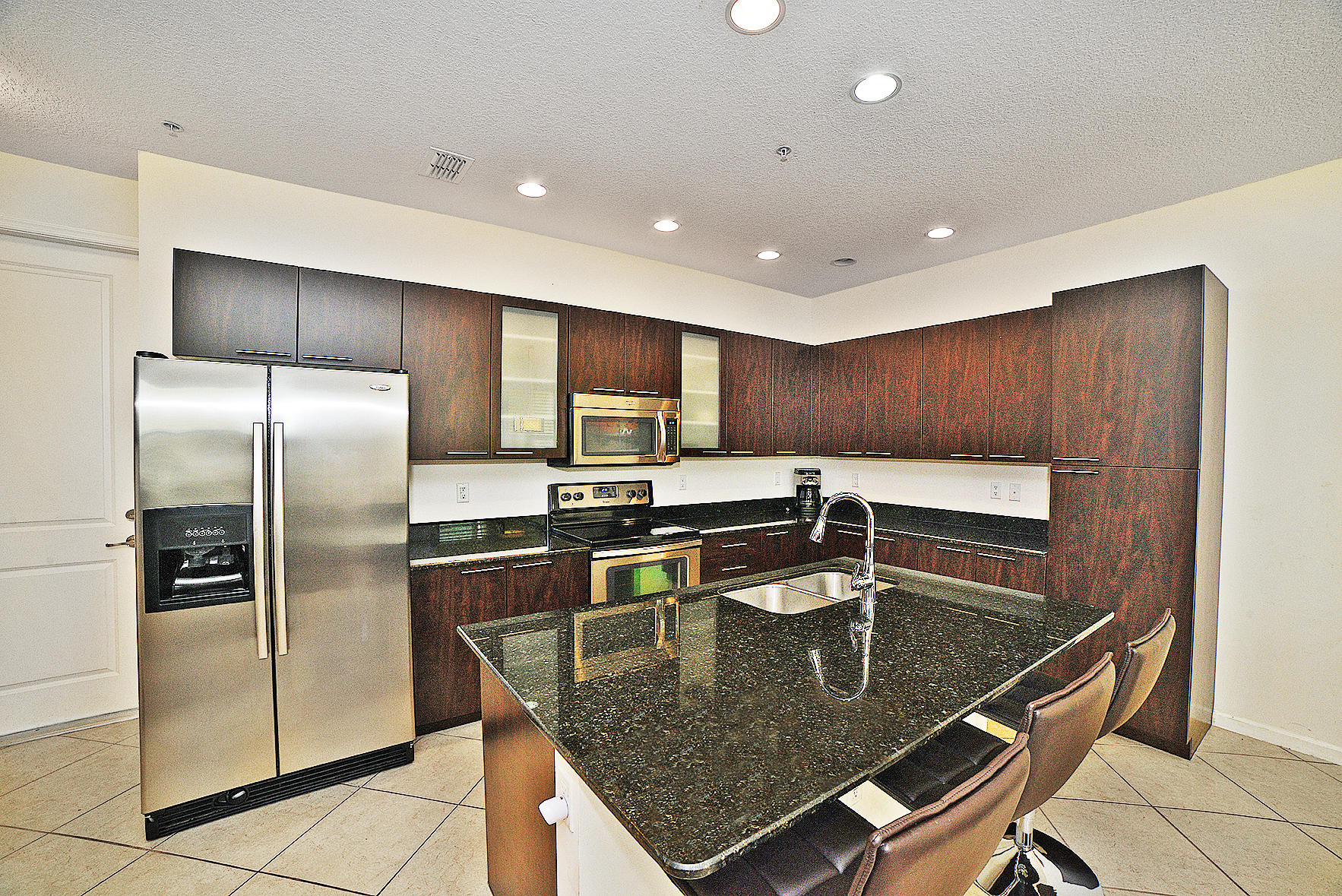 5035 Northwest 14th Way Boca Raton, FL 33431 - Photo 11 of 39 Kitchen