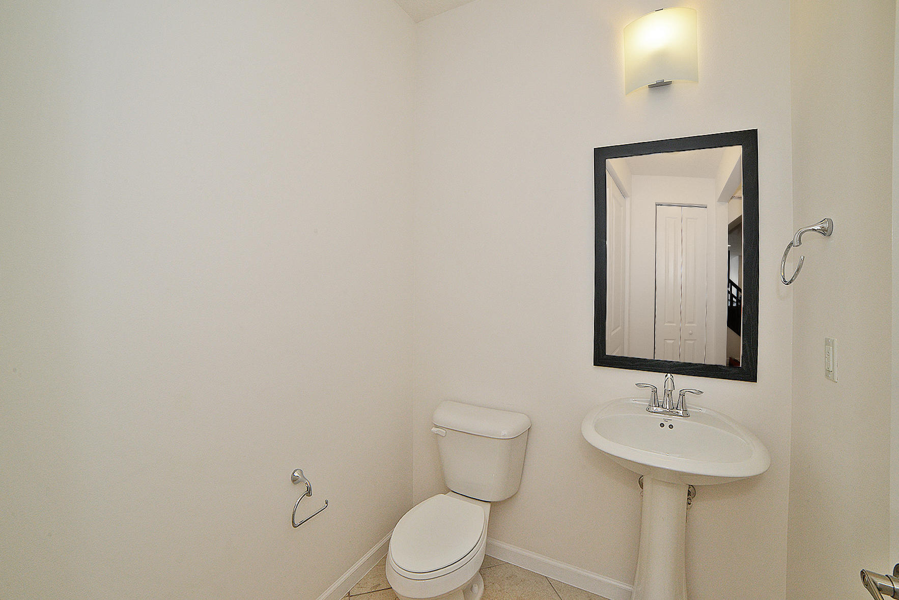 5035 Northwest 14th Way Boca Raton, FL 33431 - Photo 16 of 39 1/2 bath