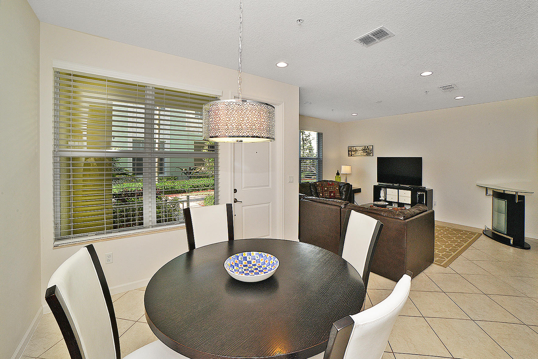 5035 Northwest 14th Way Boca Raton, FL 33431 - Photo 6 of 39 Dining