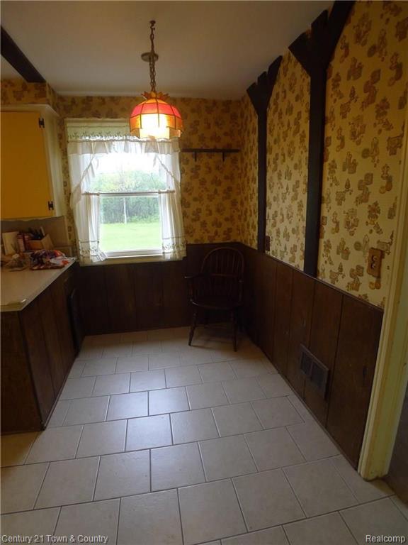 30004 West 10 Mile Road Farmington, MI 48336 - Photo 16 of 34
