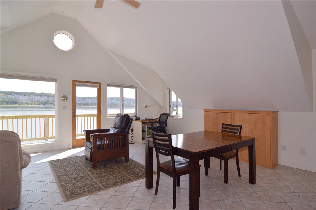 1337 Anthony Road Portsmouth, RI 02871 - Photo 7 of 17