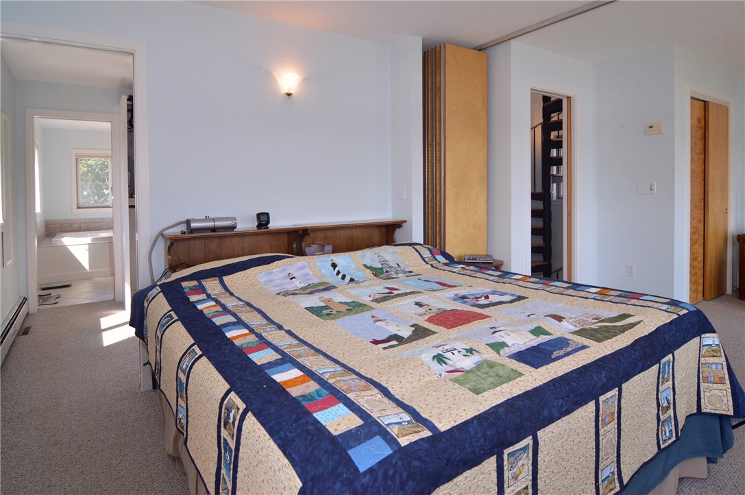 1337 Anthony Road Portsmouth, RI 02871 - Photo 10 of 17