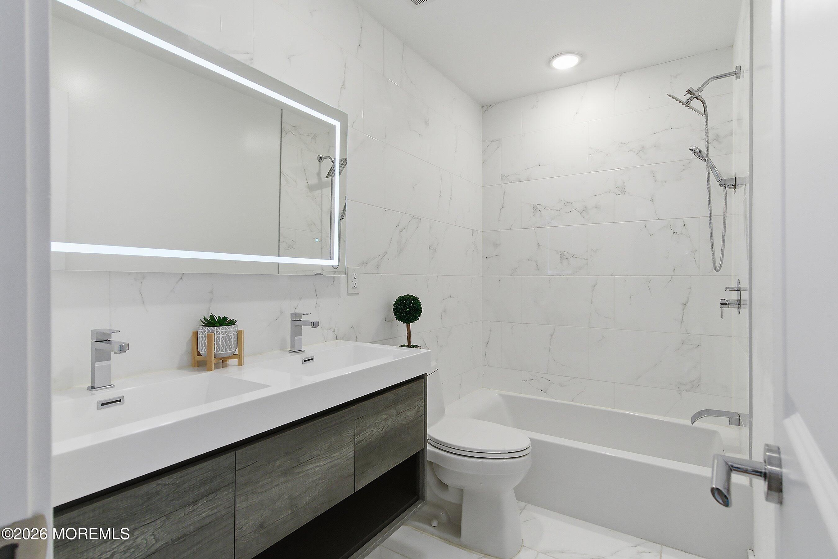 28 2nd Street Highlands, NJ 07732 - Photo 27 of 56 30-Bath 3A