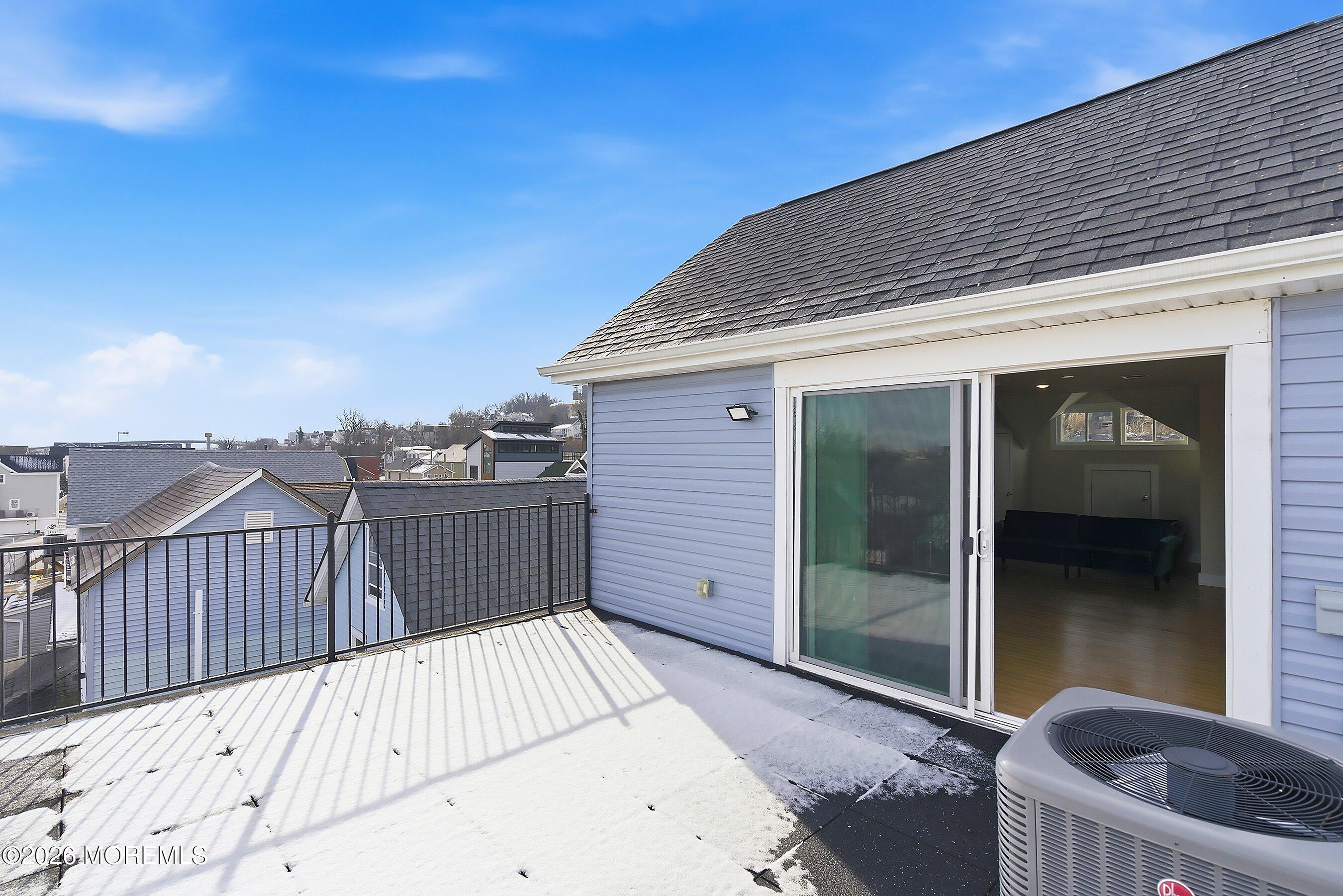 28 2nd Street Highlands, NJ 07732 - Photo 35 of 56 38-Rooftop