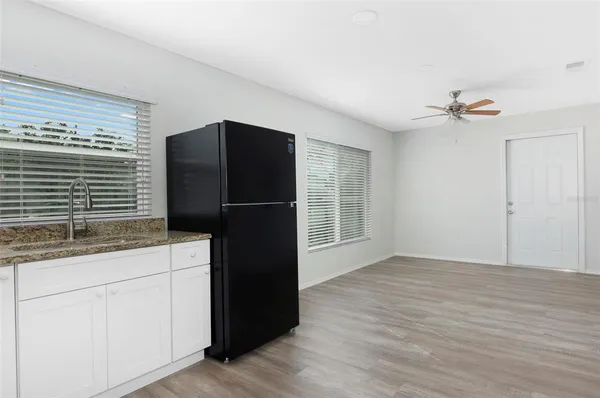 $1,990 | 454 21st Street North, St. Petersburg, FL 33713