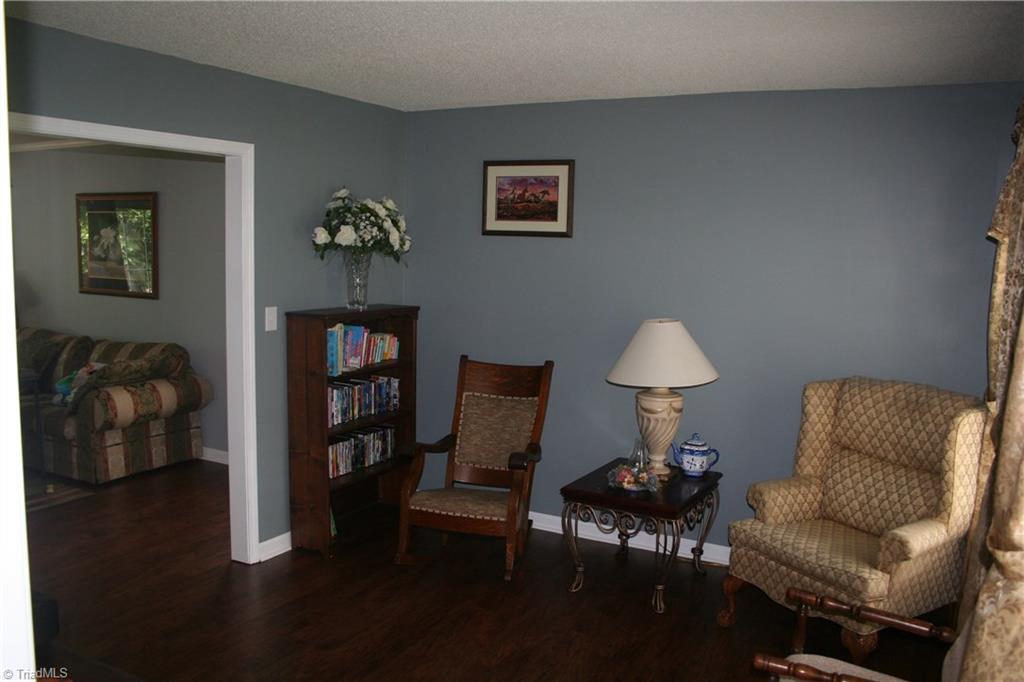 331 Ridgeland Drive High Point, NC 27262 - Photo 7 of 17 Liviing Room open to the Family Room.