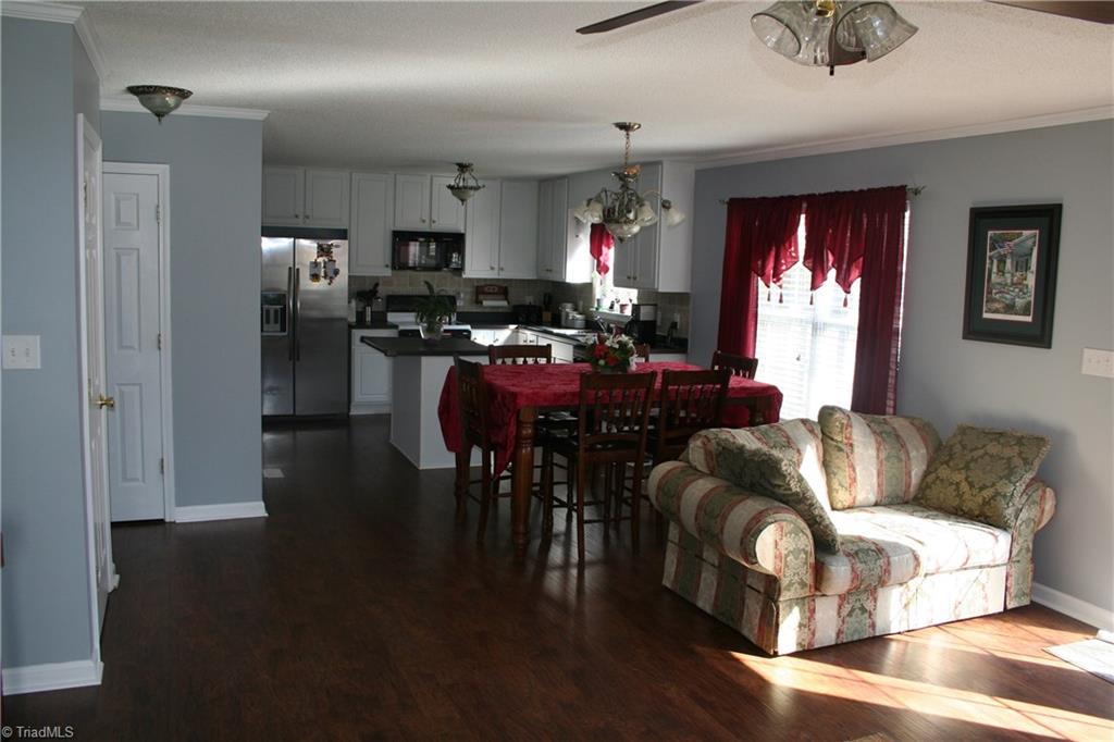 331 Ridgeland Drive High Point, NC 27262 - Photo 8 of 17 Open Downstairs with Great Room, Breakfast Room and Kitchen