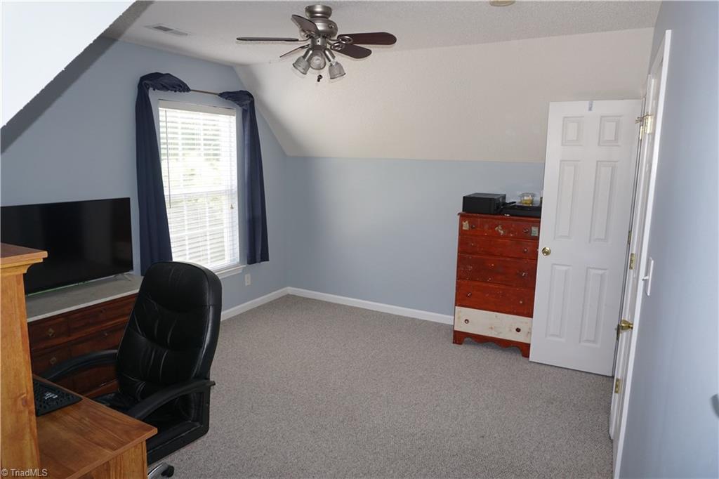 331 Ridgeland Drive High Point, NC 27262 - Photo 10 of 17 Bedroom 4