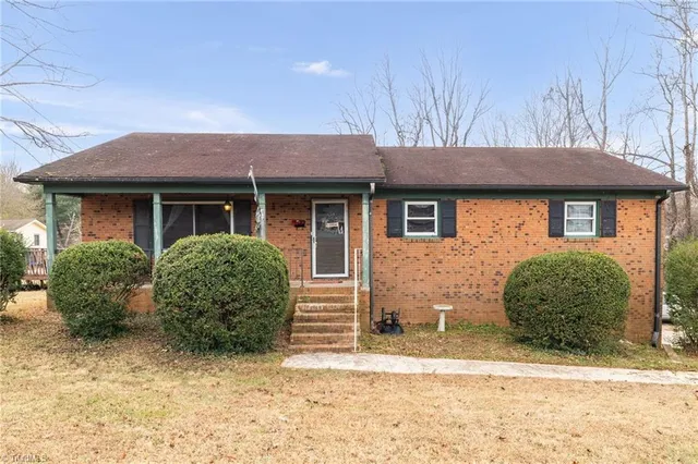 $270,000 | 607 West Academy Street, Randleman, NC 27317
