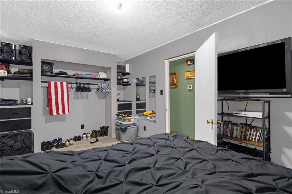 607 West Academy Street Randleman, NC 27317 - Photo 19 of 33