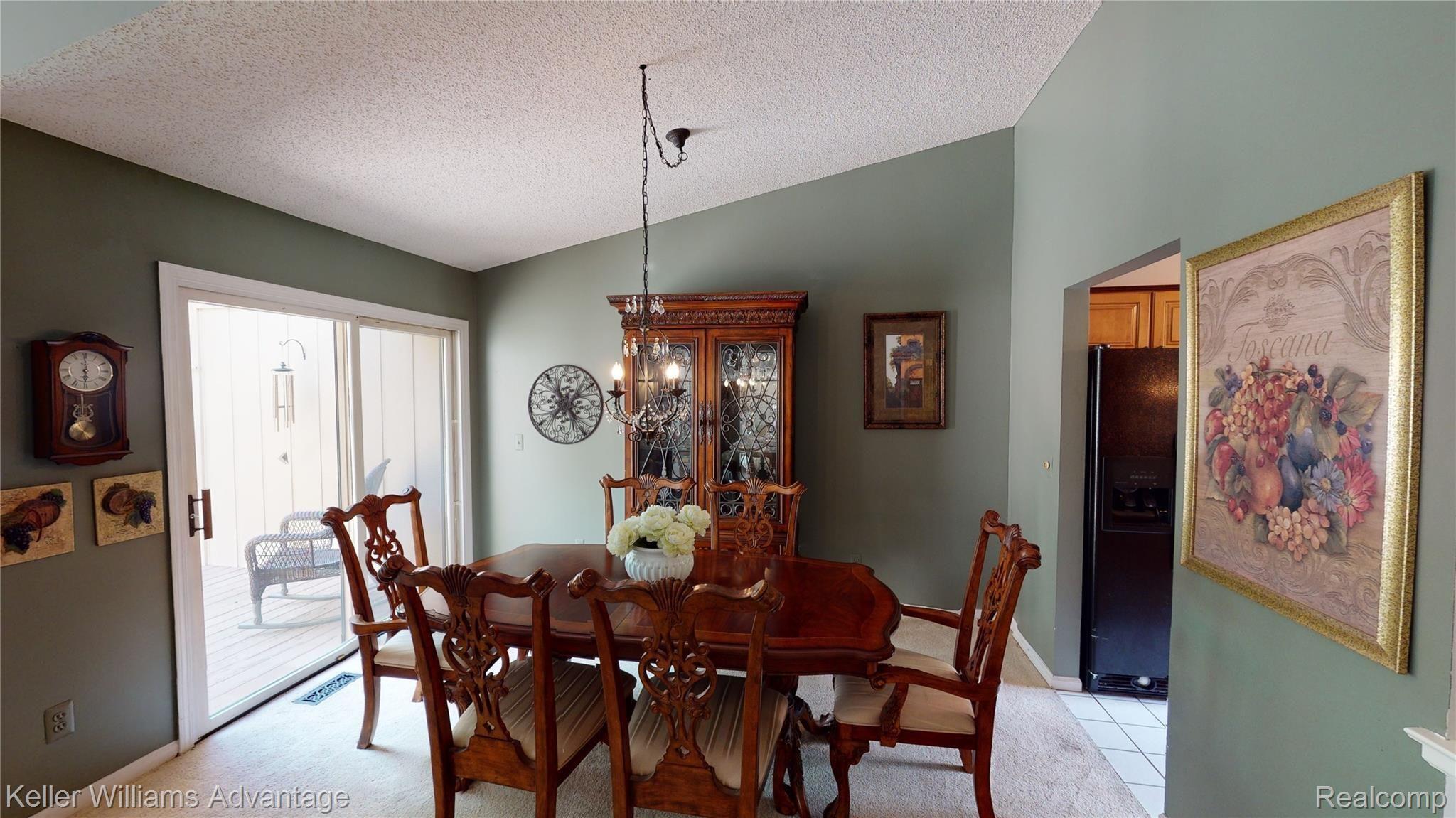 22090 River Ridge Trail Farmington, MI 48335 - Photo 13 of 42 22090-River-Ridge-Trail-River-Pines-of-Farmington-Hills-06242020_112558.jpg