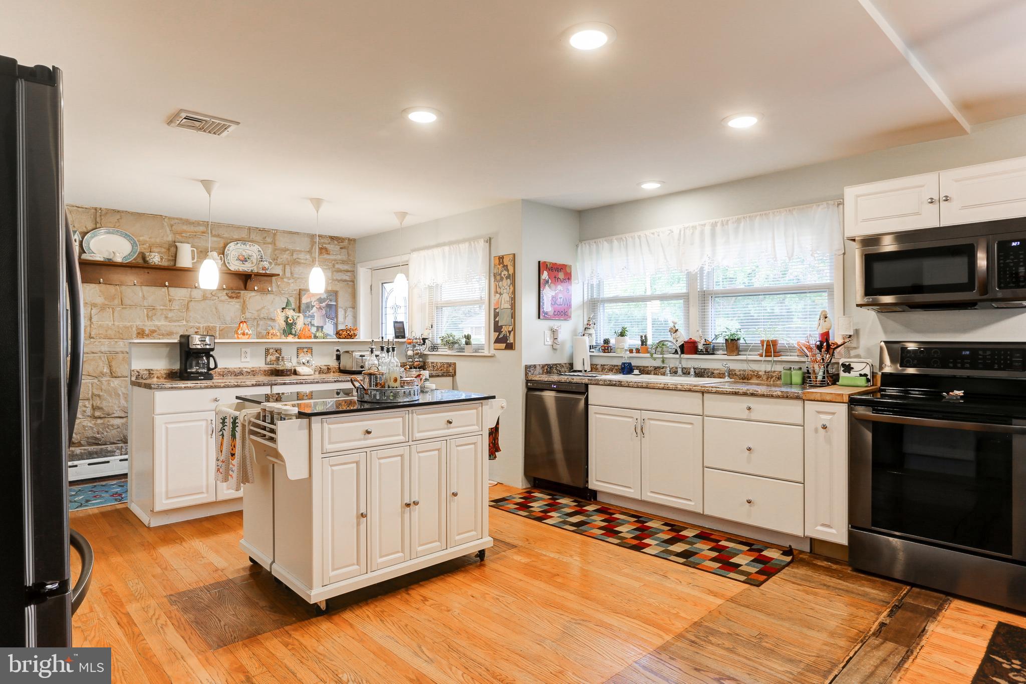 100 Reeser Road Camp Hill, PA 17011 - Photo 14 of 34 Gallery Image 14