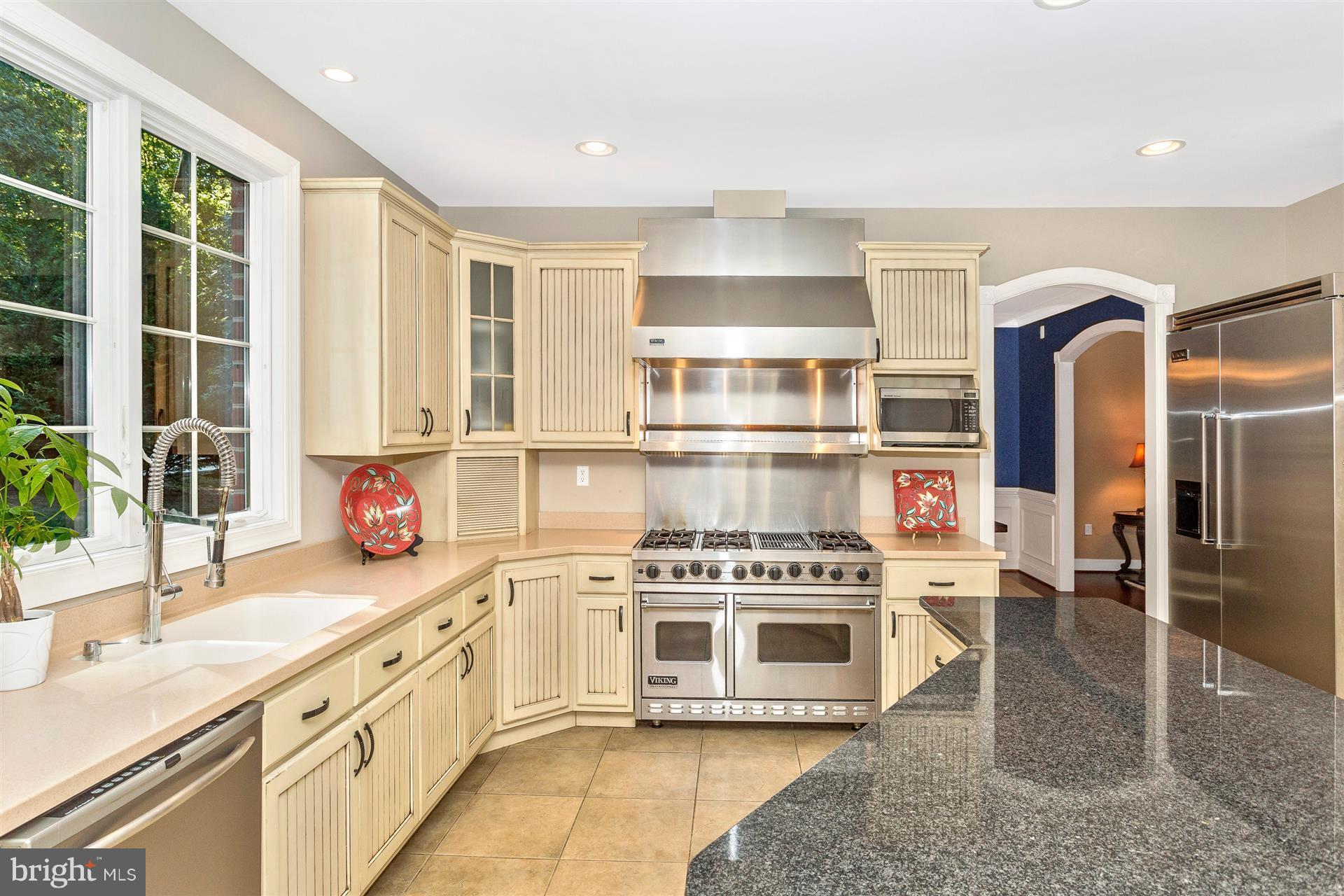 775 Lone Tree Road Westminster, MD 21157 - Photo 7 of 30 Kitchen