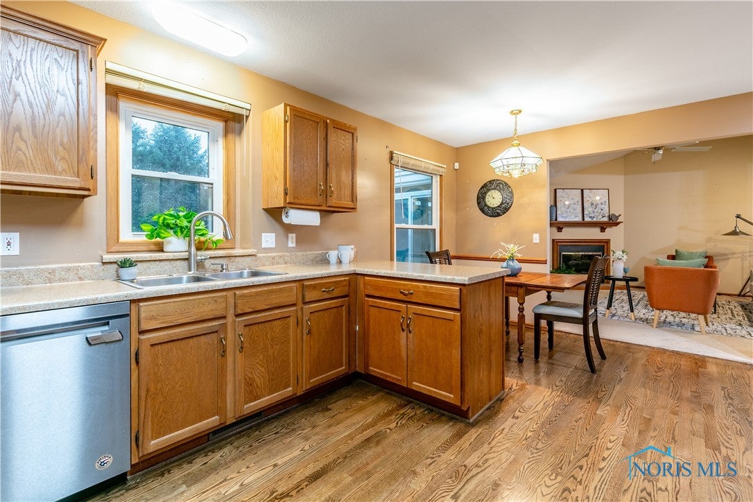962 Kinder Road Toledo, OH 43615 - Photo 19 of 50 Gallery Image 19