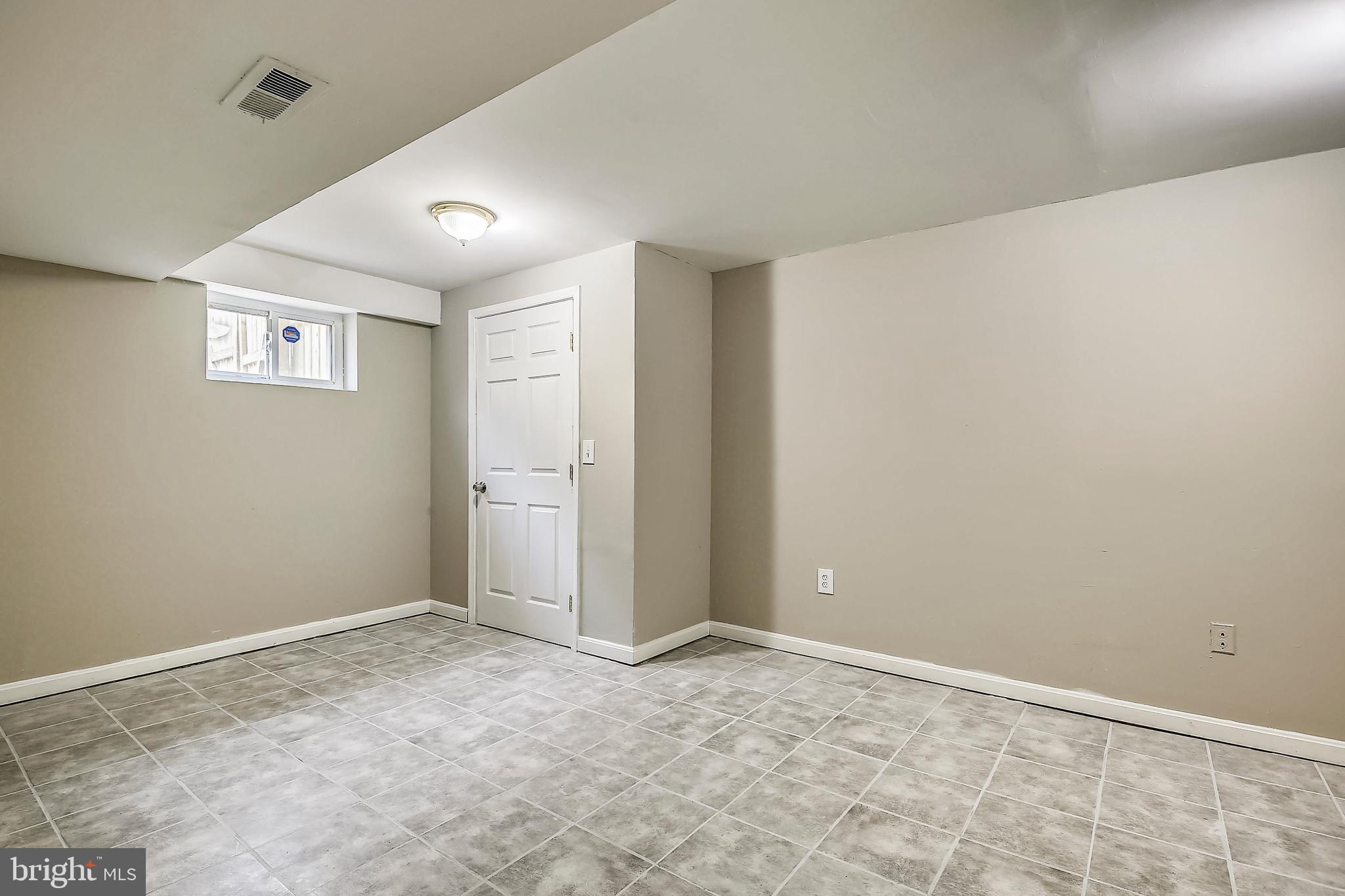 13013 Estelle Road Silver Spring, MD 20906 - Photo 27 of 31