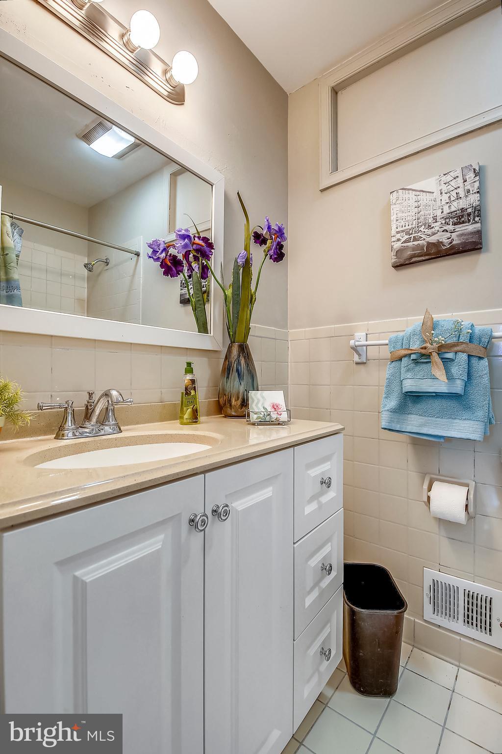 13013 Estelle Road Silver Spring, MD 20906 - Photo 8 of 31