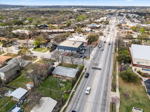 $350,000 | 7813 Northwest Drive, Austin, TX 78757