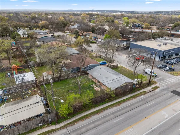 $350,000 | 7813 Northwest Drive, Austin, TX 78757