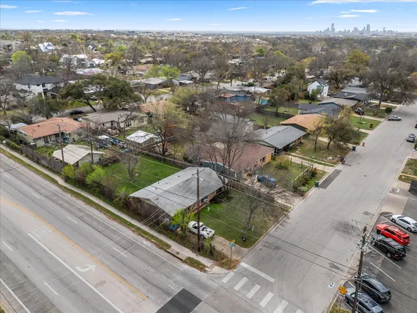 $350,000 | 7813 Northwest Drive, Austin, TX 78757