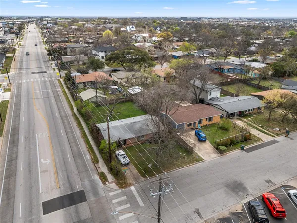 $350,000 | 7813 Northwest Drive, Austin, TX 78757