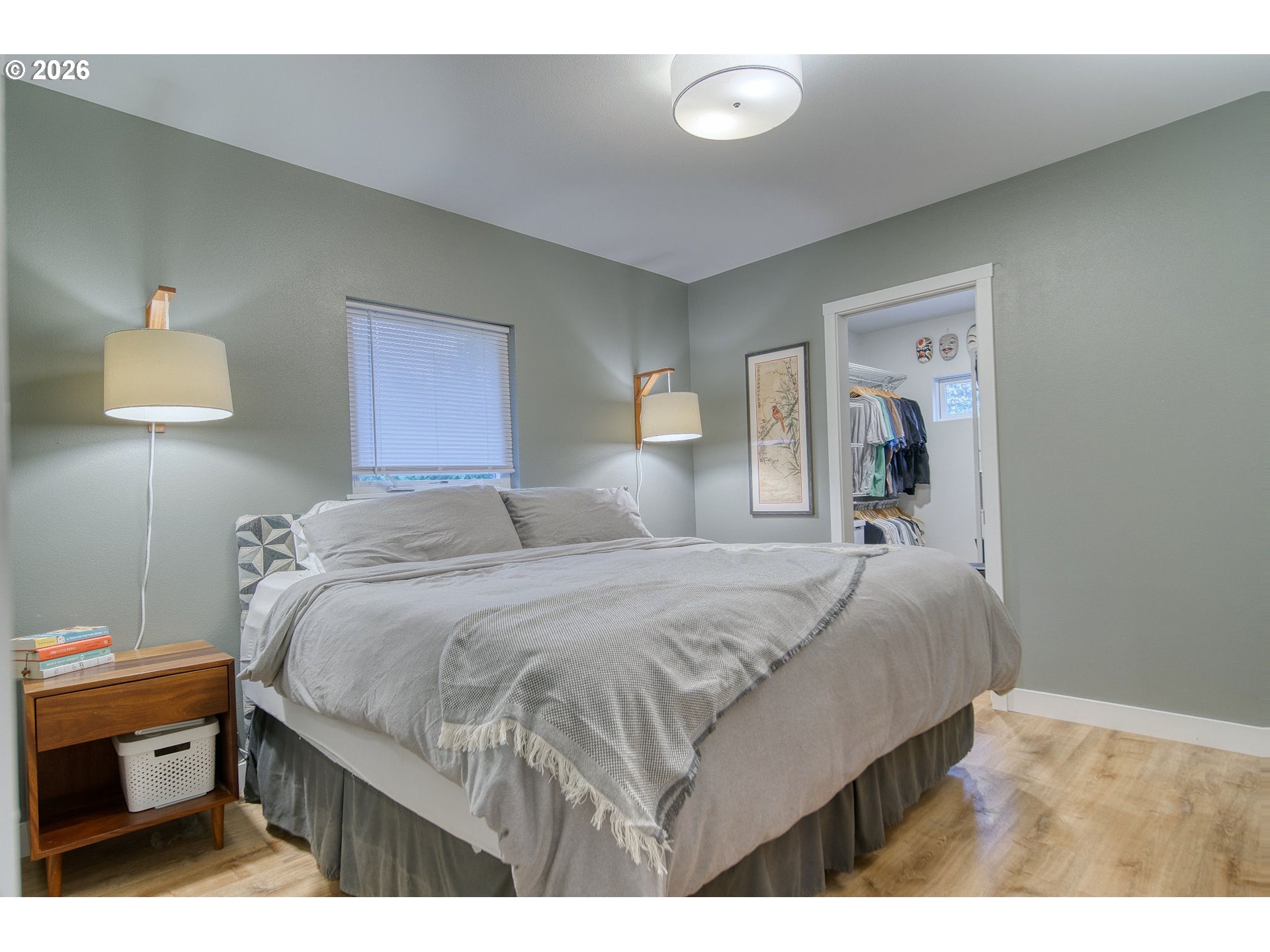 274 North 3rd Street St. Helens, OR 97051 - Photo 14 of 30 a bedroom with a bed and a lamp