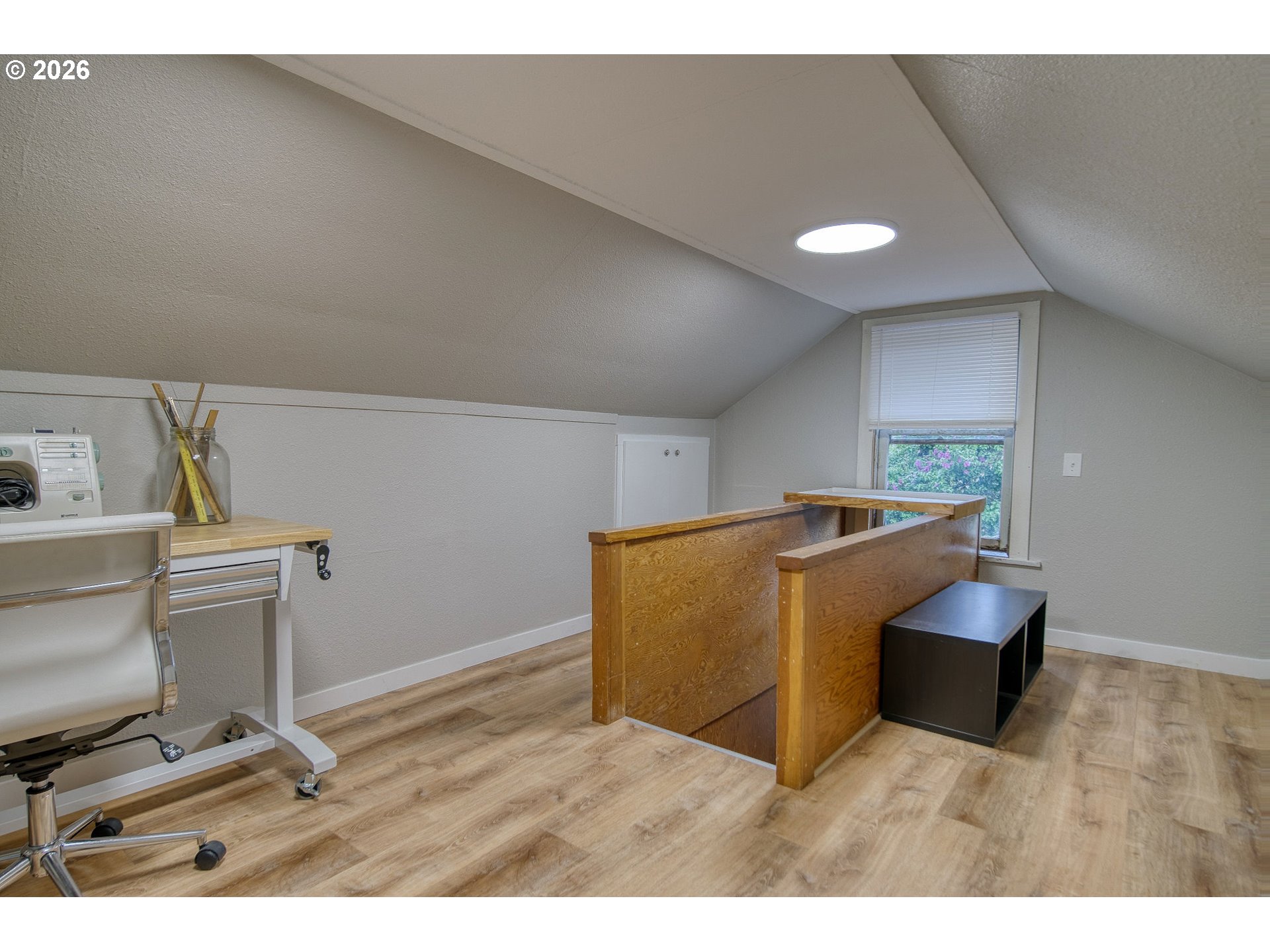 274 North 3rd Street St. Helens, OR 97051 - Photo 18 of 30 a room with furniture and a table