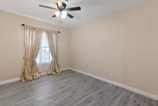 $2,200 | 9570 Teton Vista Avenue, Las Vegas, NV 89117