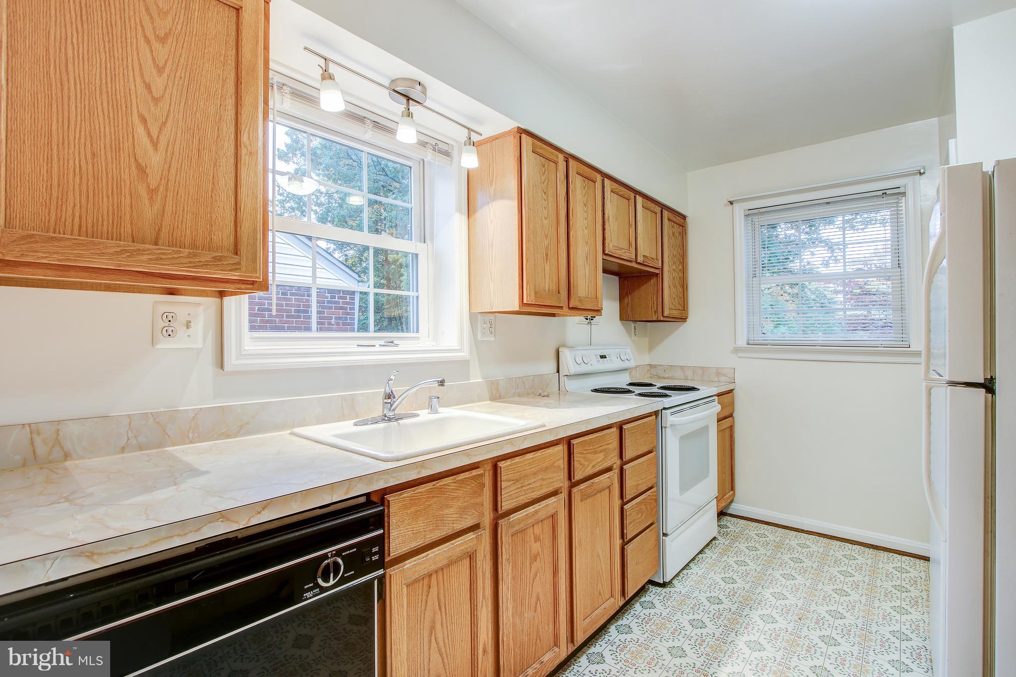 2420 Homestead Drive Silver Spring, MD 20902 - Photo 13 of 31 Gallery Image 13