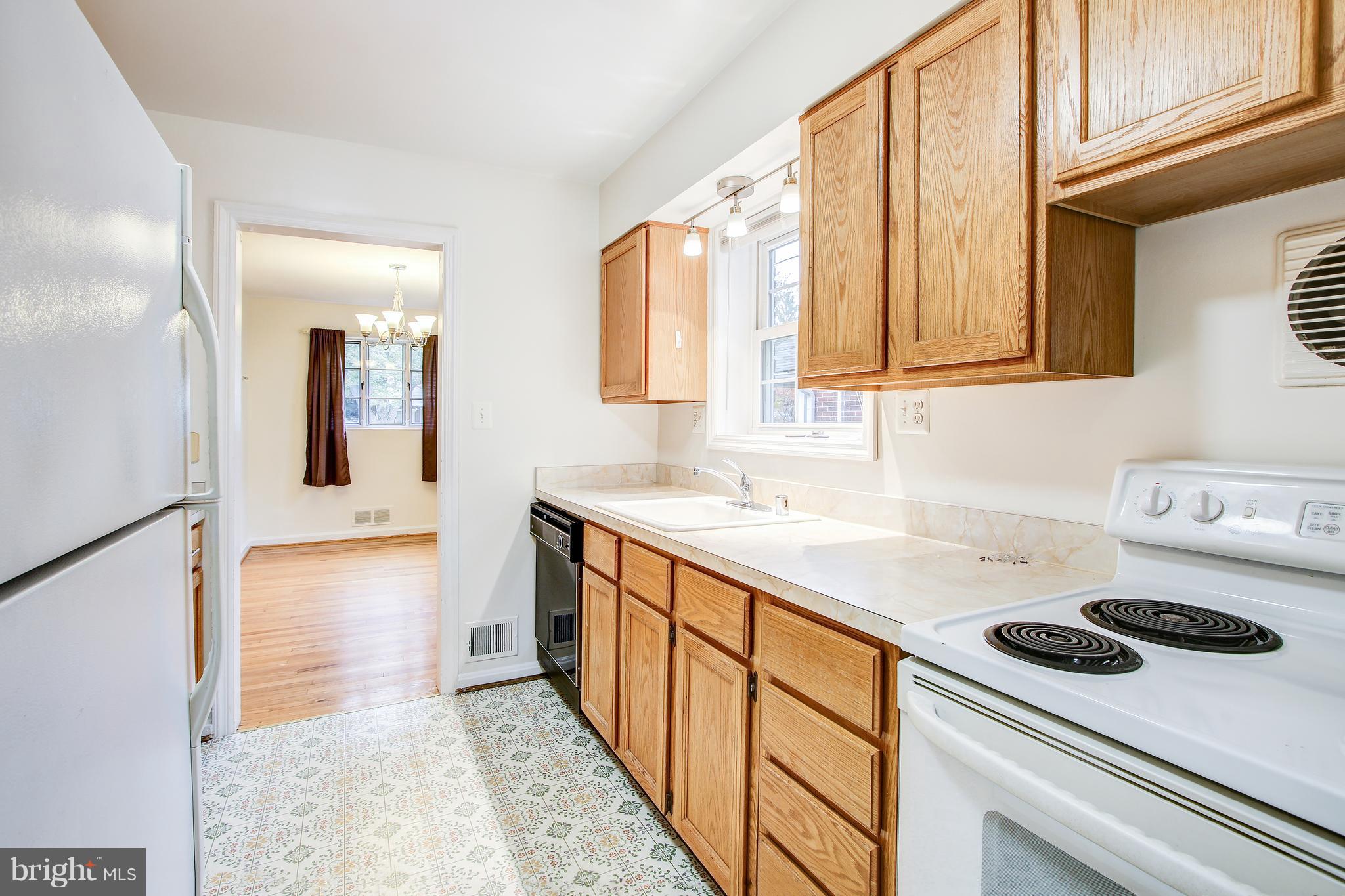 2420 Homestead Drive Silver Spring, MD 20902 - Photo 15 of 31 Gallery Image 15