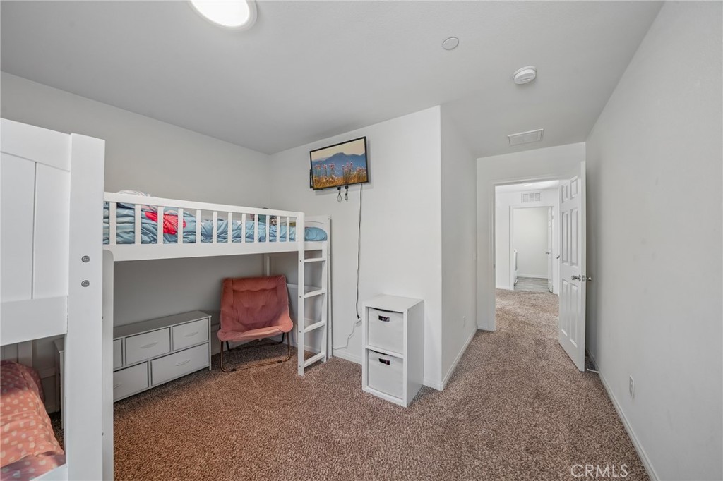 7572 Blue Oak Road Riverside, CA 92507 - Photo 20 of 48