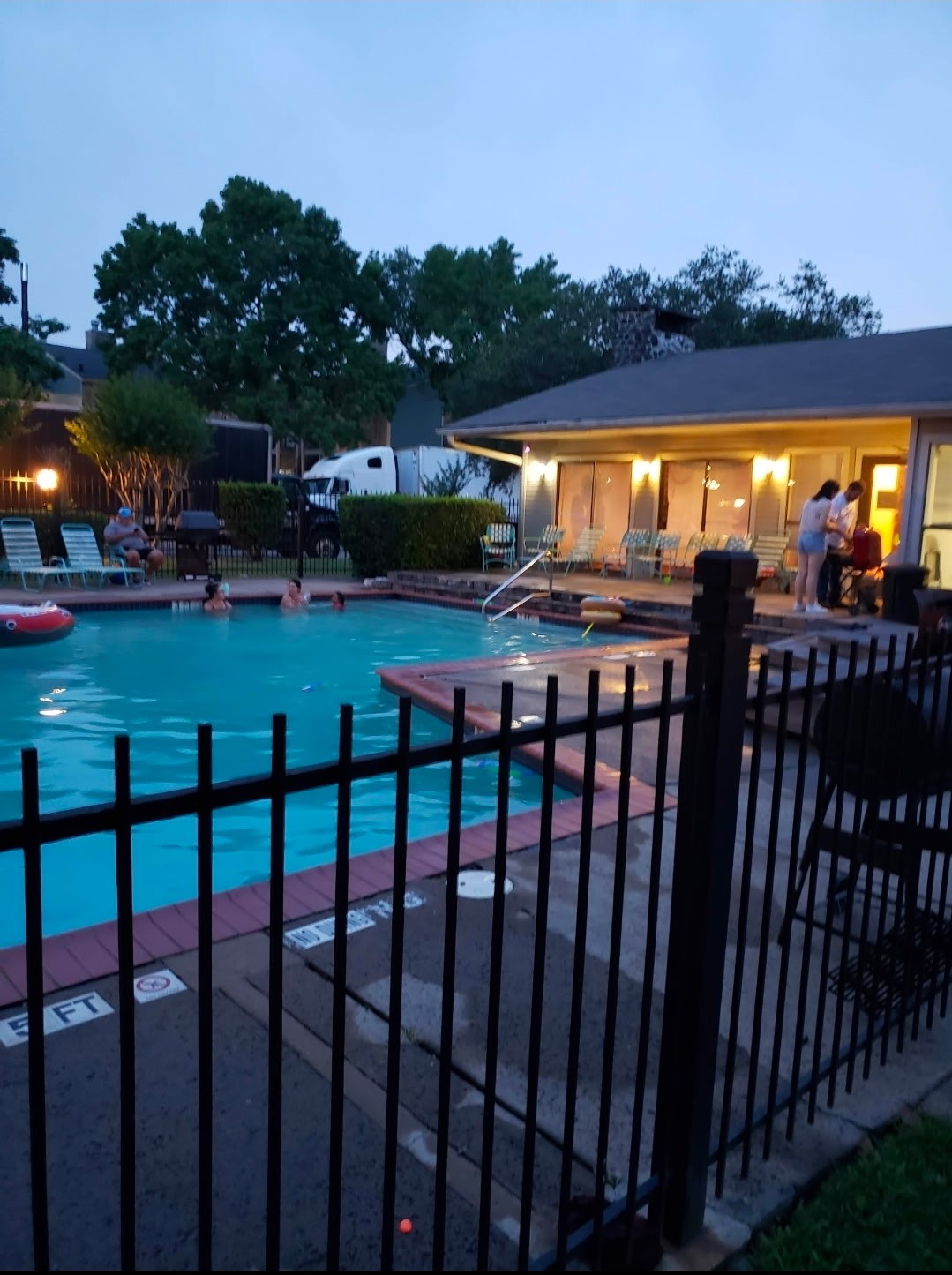 3835 Tanglewilde Street, Unit 3835 Houston, TX 77063 - Photo 7 of 12 Pool amenities