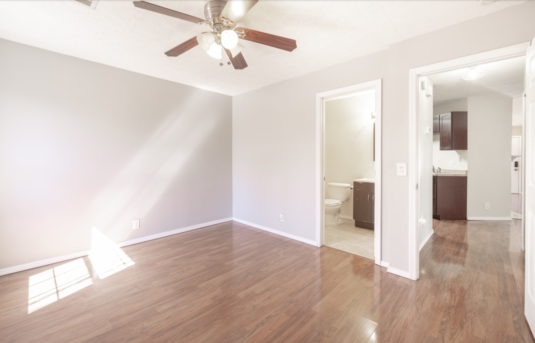 2341 Benay Road Nashville, TN 37214 - Photo 14 of 29