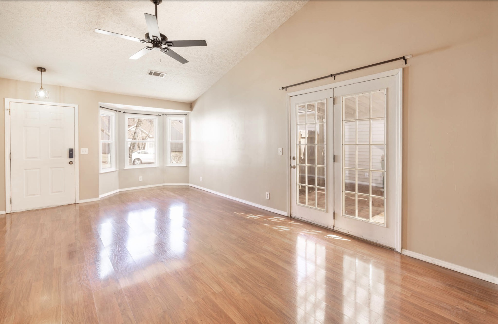 2341 Benay Road Nashville, TN 37214 - Photo 7 of 29