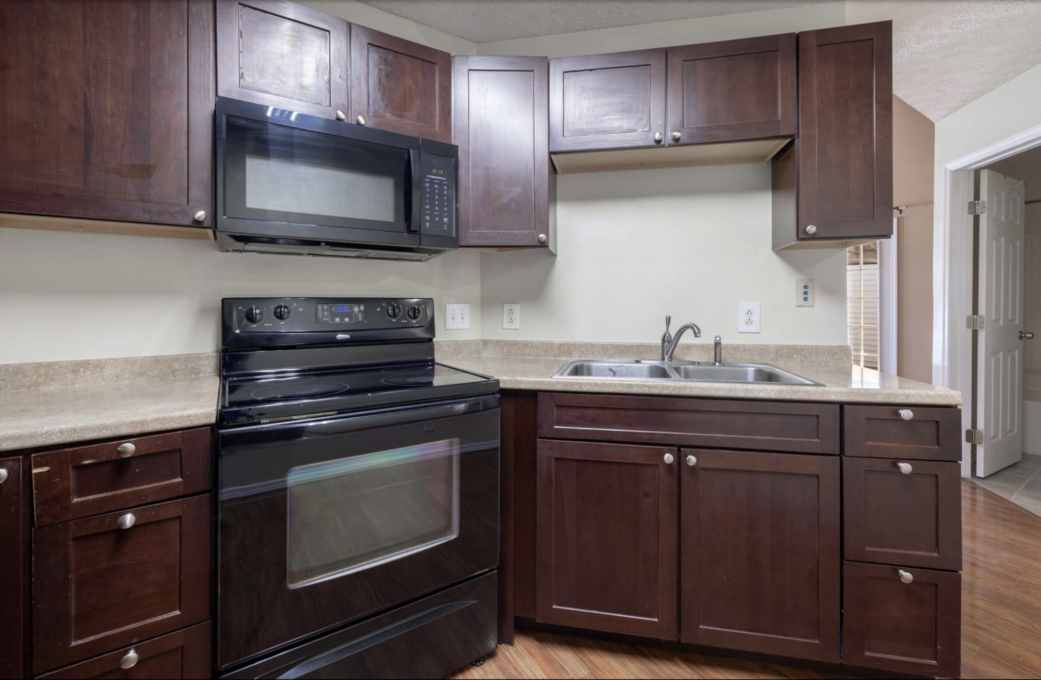 2341 Benay Road Nashville, TN 37214 - Photo 9 of 29