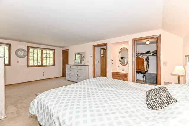 $595,000 | 8866 Greenmeadow Lane, Greendale, WI 53129