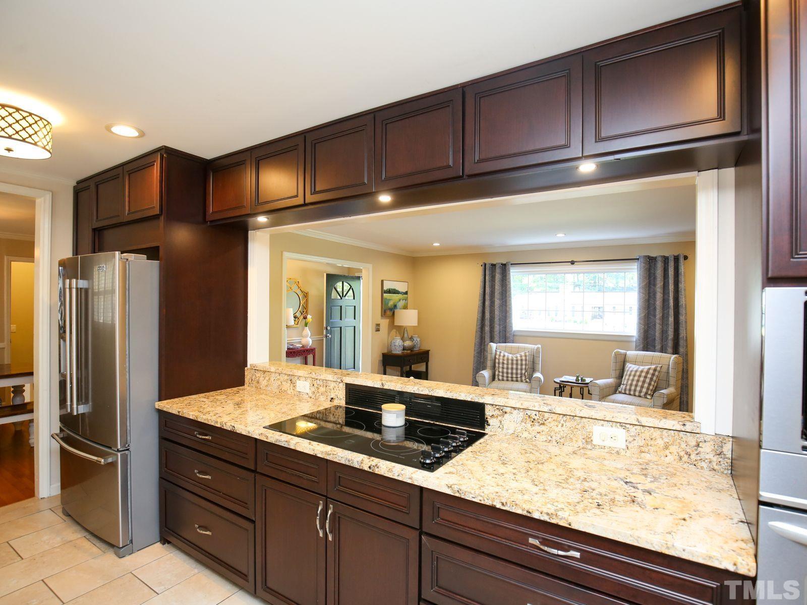 908 Temple Street Raleigh, NC 27609 - Photo 11 of 44 Gallery Image 11