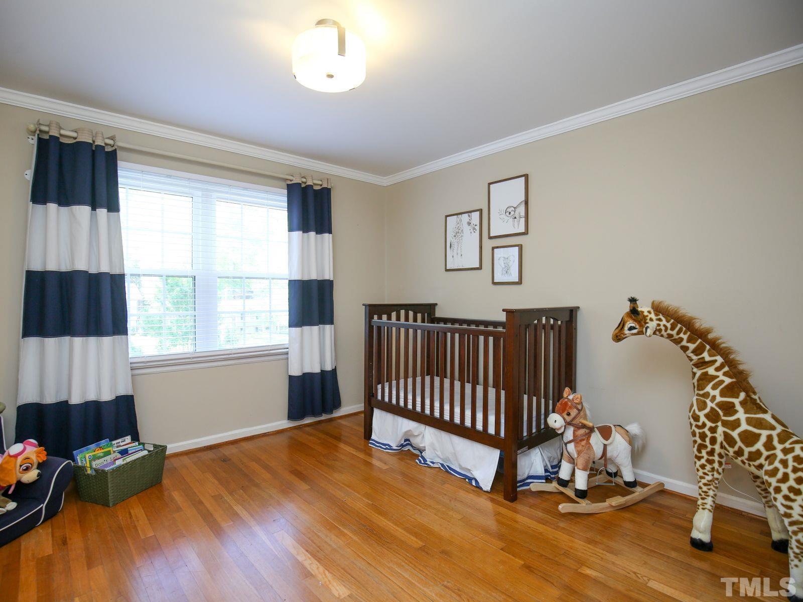 908 Temple Street Raleigh, NC 27609 - Photo 20 of 44 Gallery Image 20
