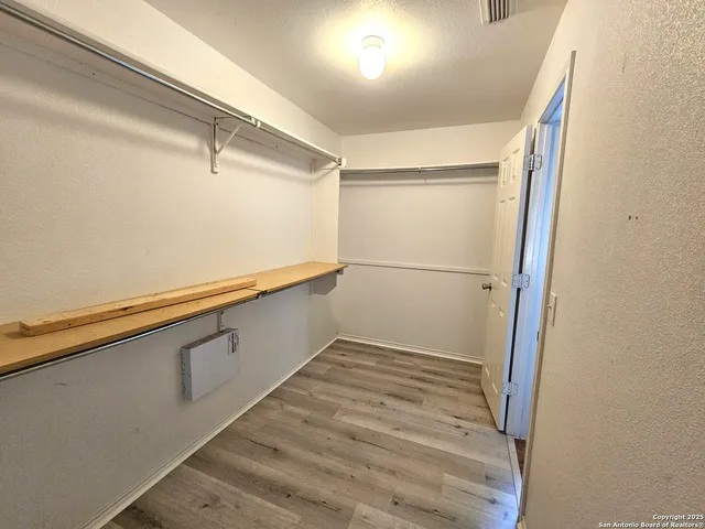 $2,000 | 1715 Mountain Brook, Schertz, TX 78154