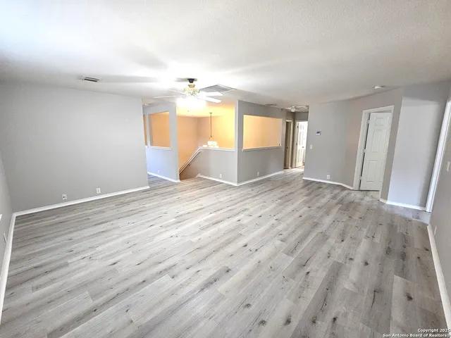 $2,000 | 1715 Mountain Brook, Schertz, TX 78154